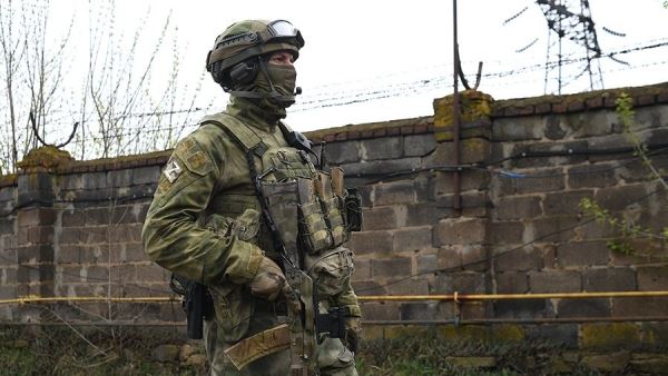 Путин заявил о сражении военных в Донбассе за безопасность родины<br />
